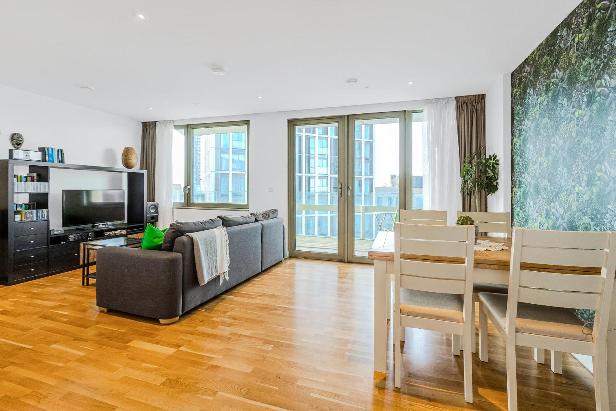 Apartmán New Listing! 2Br With Balcony In Stratford, 3Min Dlr Londýn Exteriér fotografie